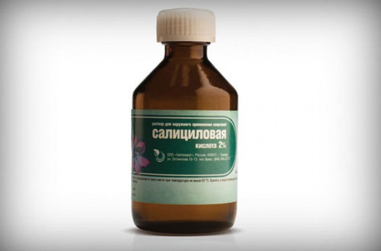 Прыщи на скулах – у женщин, причины, почему появляются, лечение